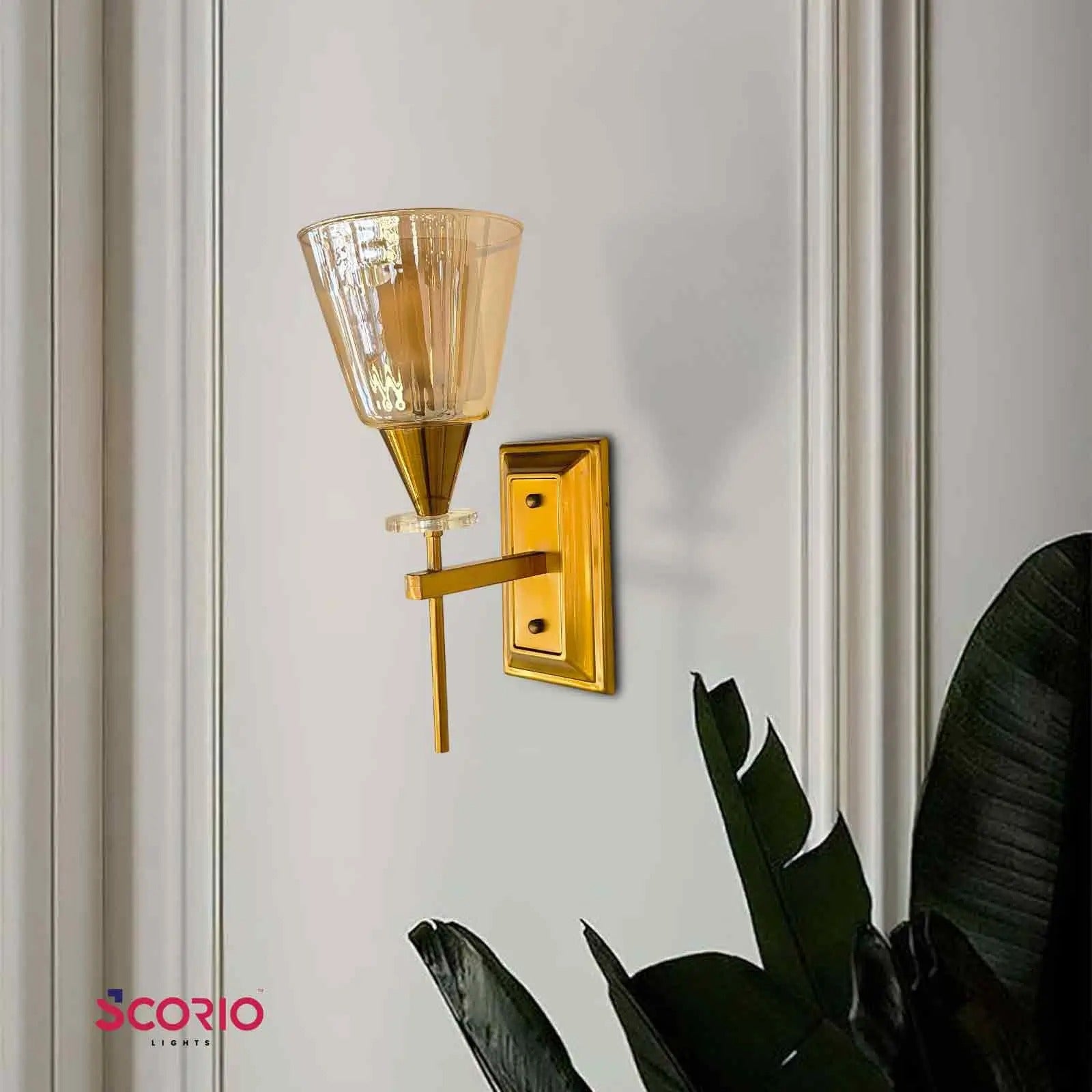 AmbiShine Wall Light