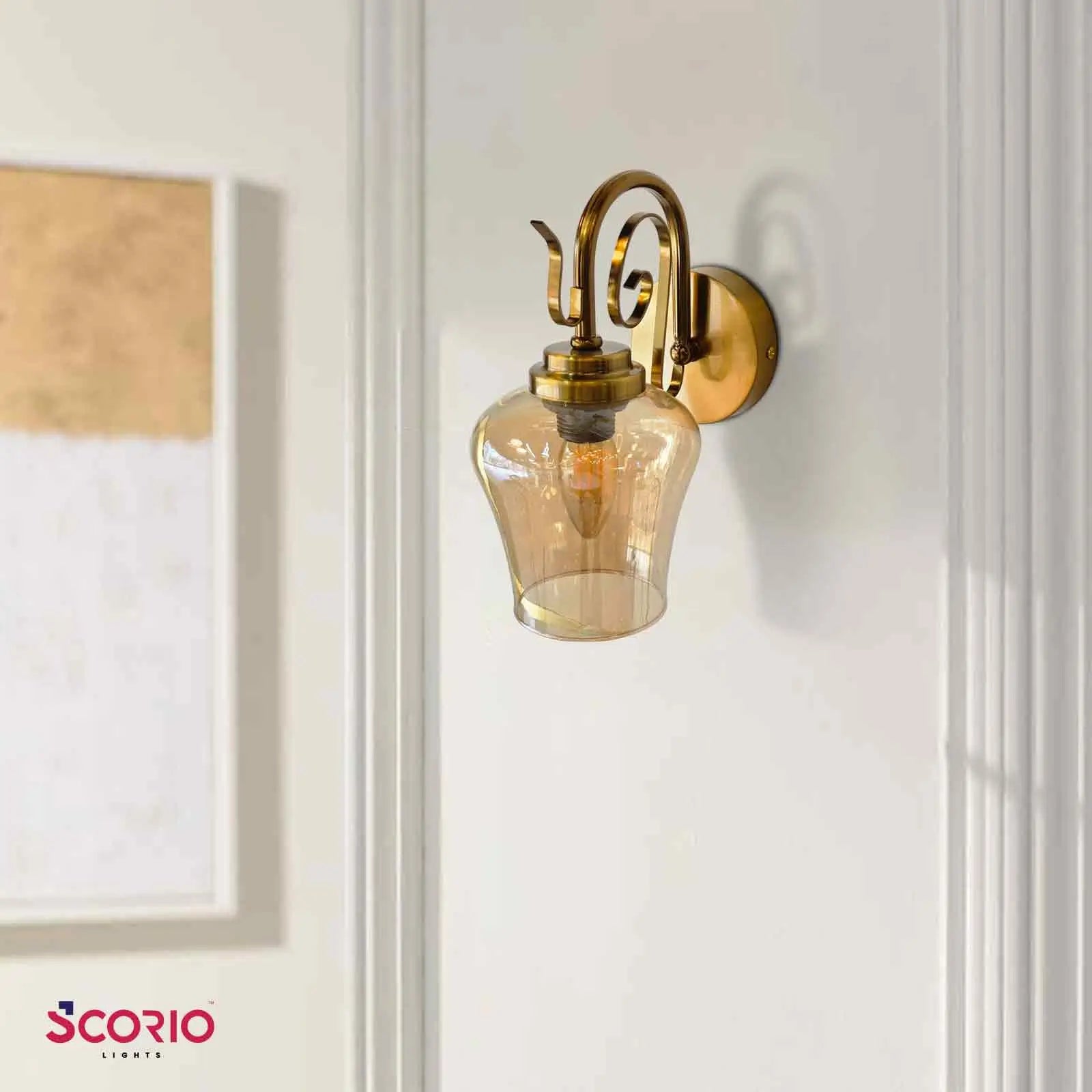 solvo-wall-light