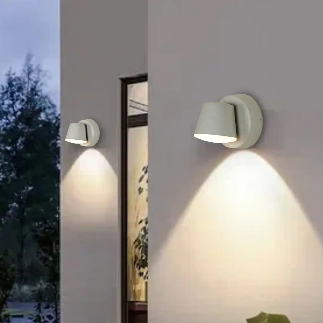 Regal Sconce
