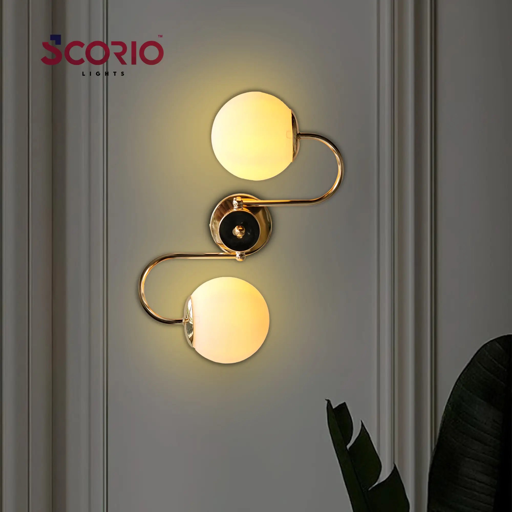 zyra-lite-premium-wall-light