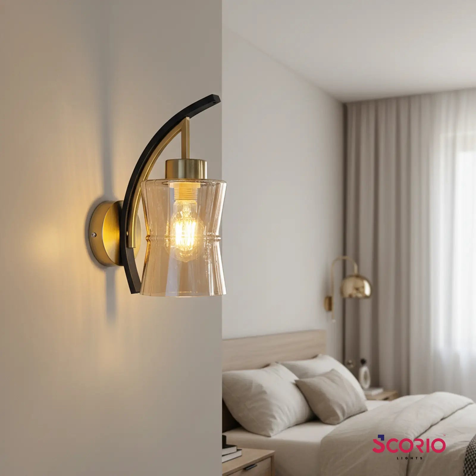 luxora-wall-light